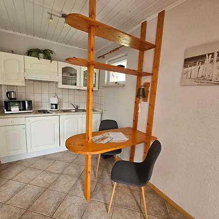 公寓 Ferienapartments Am Deich In 青斯特